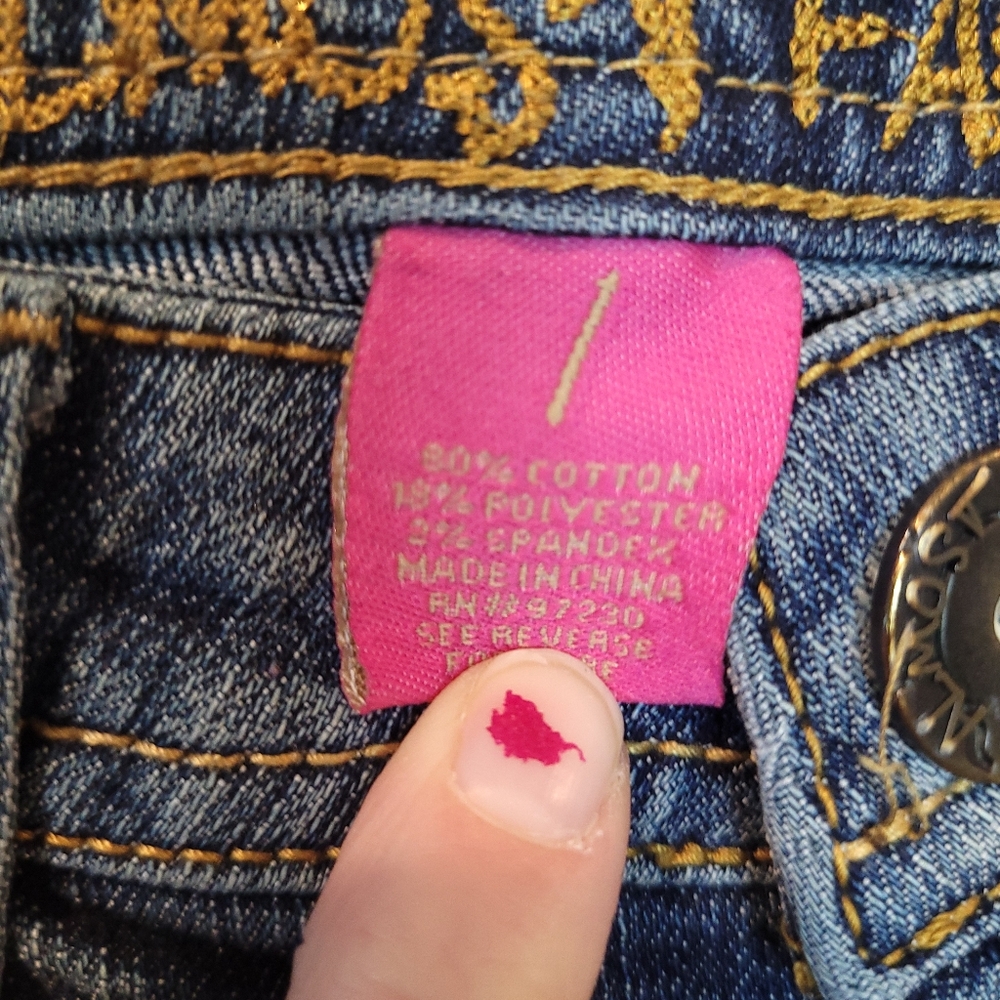 Almost Famous Blue Skinny Jeans with Vintage Distressing - Picture 5 of 9